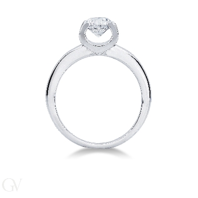 White gold 18k solitaire ring, 0.90 ct
