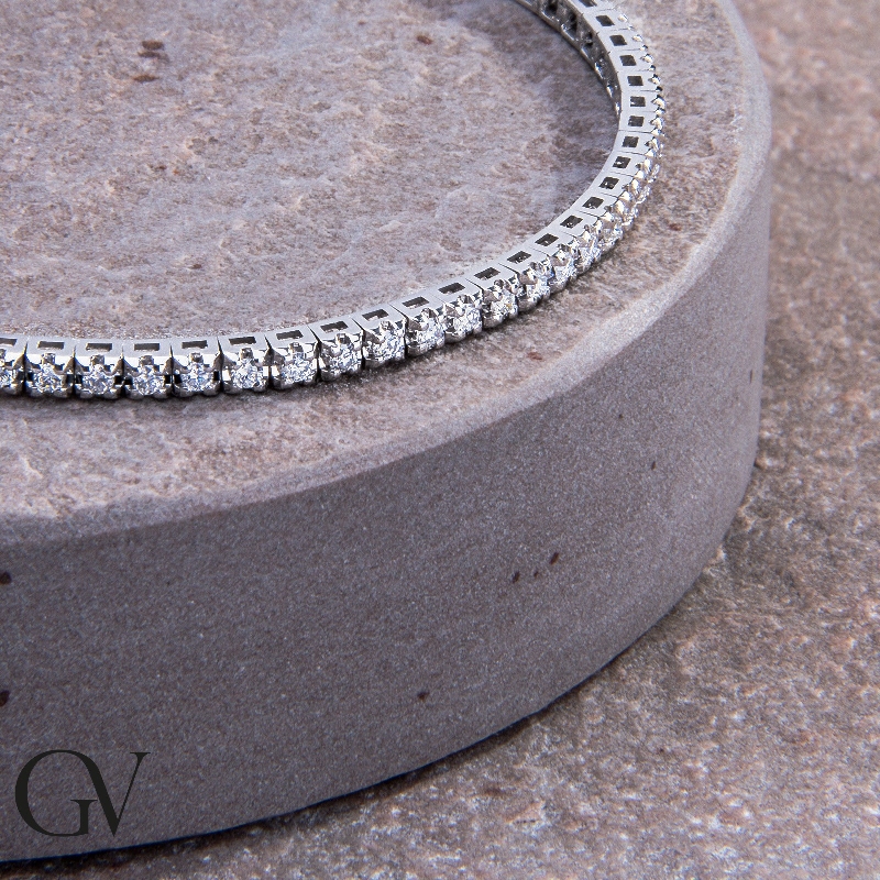 750 white gold tennis bracelet with diamonds 750 white gold tennis bracelet with diamonds