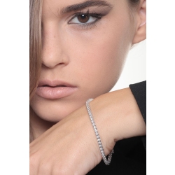 Tennis bracelet in white gold 18k with diamonds, about 3 mm wide 2