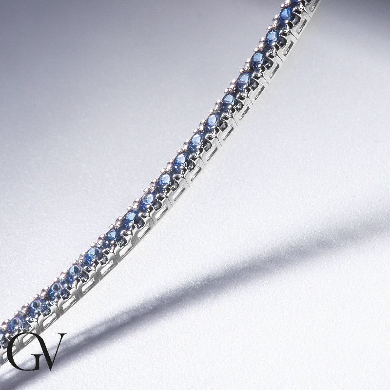 18k white gold tennis bracelet with blue sapphires 18k white gold tennis bracelet with blue sapphires