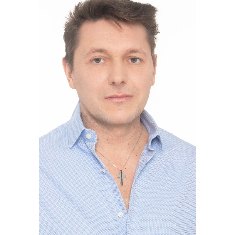 Necklace in white gold 18k with black diamonds cross pendant Necklace in white gold 18k with black diamonds cross pendant