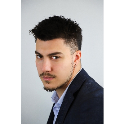 Hoop single earring in white gold 18k with black diamonds