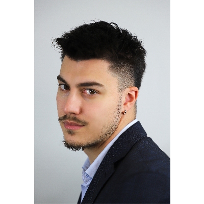 White gold 18kt single hoop earring with black diamonds