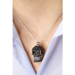 18k white gold necklace with skull pendant in black diamond and 2 diamonds 2