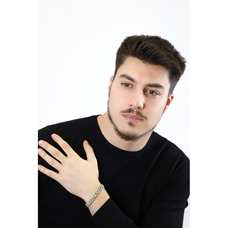 Cuban link bracelet with diamonds in white gold 750 Cuban link bracelet with diamonds in white gold 750