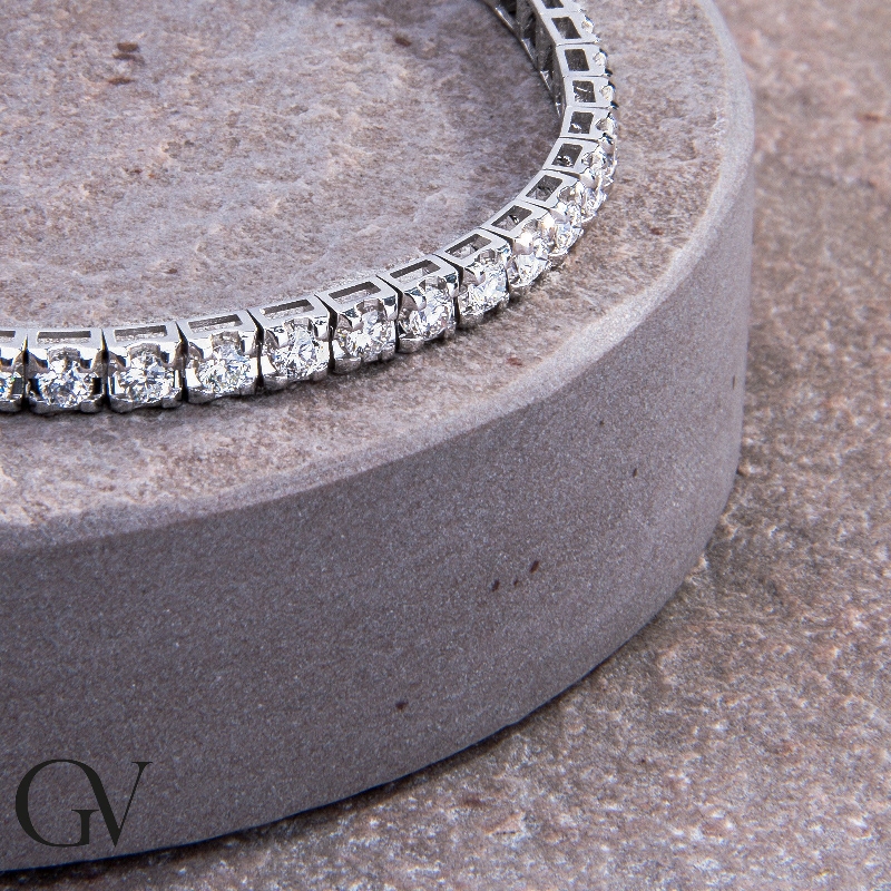 Tennis bracelet diamonds in white gold 18k Tennis bracelet diamonds in white gold 18k