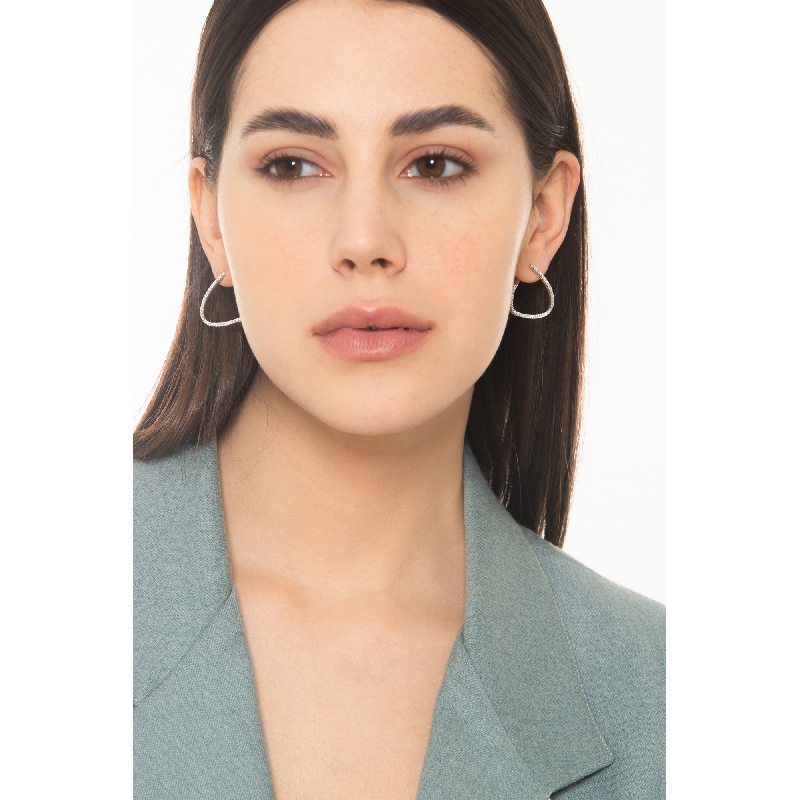 Triangle Hoop Earrings 750 White Gold and Diamonds Triangle Hoop Earrings 750 White Gold and Diamonds