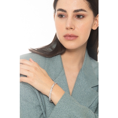 Diamond Bracelet For Women 750 White Gold  