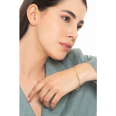 750 yellow gold iced out bracelet