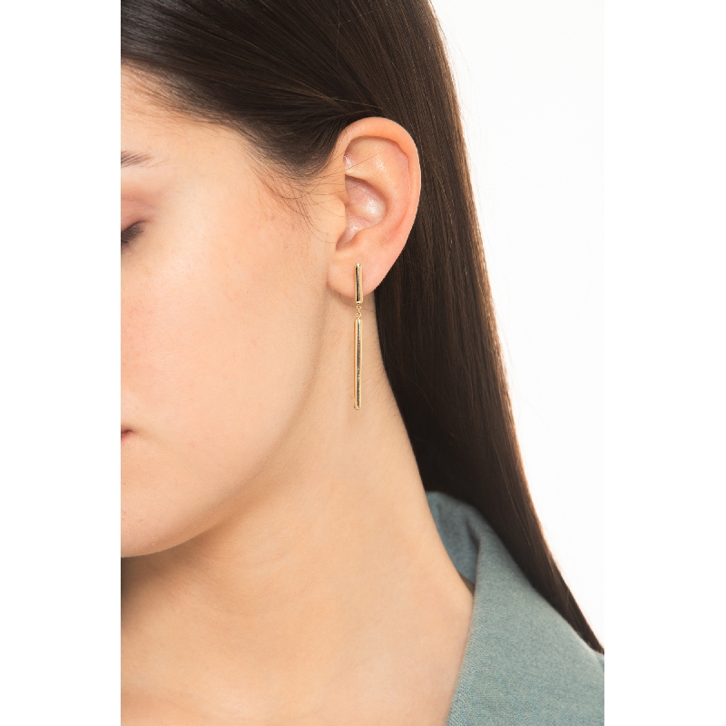 Pendant earrings with bar in yellow gold 18k Pendant earrings with bar in yellow gold 18k