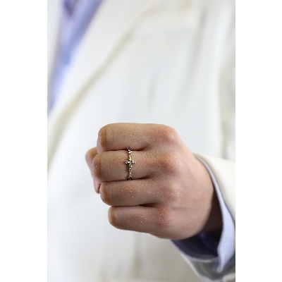 Crossed diamond ring in white gold 18k with diamonds