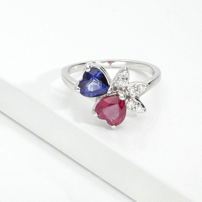 Ring in white gold 750 with ruby, blue sapphire and diamonds