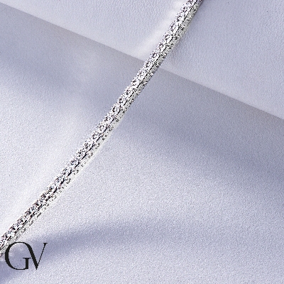 White gold 18k tennis bracelet with diamonds 