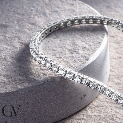 Tennis bracelet in white gold 750 diamonds