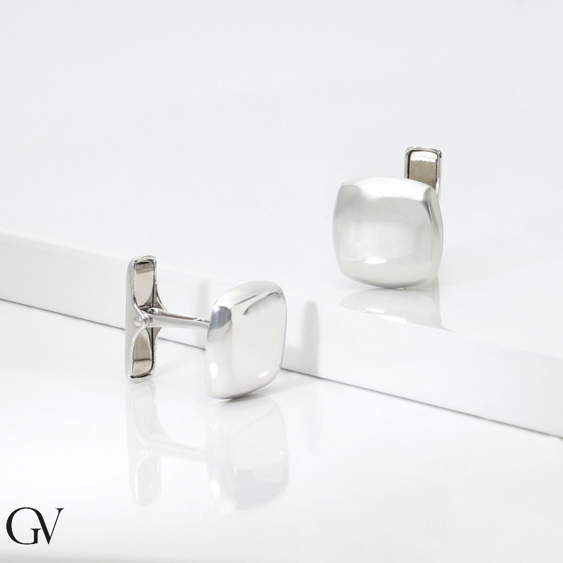 18k white gold square cufflinks with rounded corners