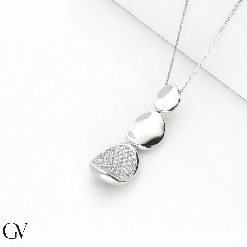 Necklace in white gold 18k with oval pendant in diamonds Necklace in white gold 18k with oval pendant in diamonds