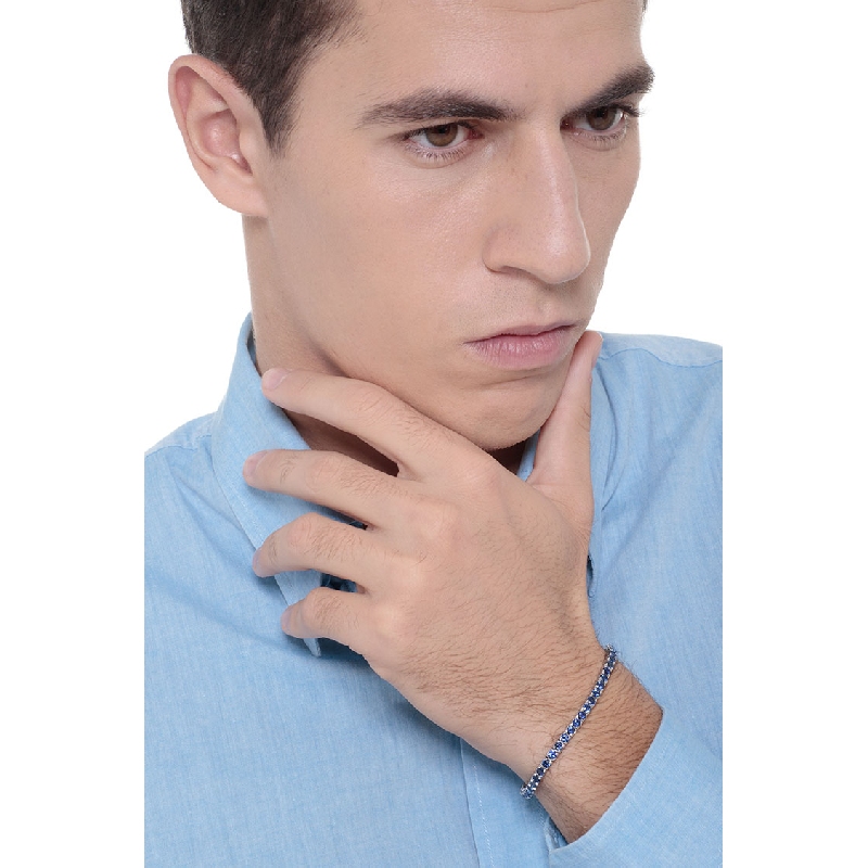 18k white gold tennis bracelet with blue sapphire 18k white gold tennis bracelet with blue sapphire