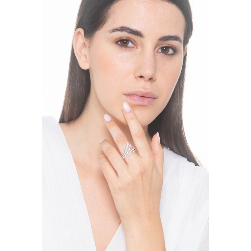 TOI et MOI ring with diamonds in gold 750 TOI et MOI ring with diamonds in gold 750