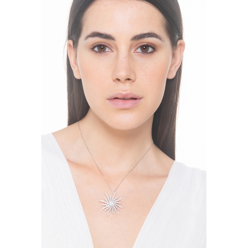 Necklace in white gold 18k with sun pendant in diamonds Necklace in white gold 18k with sun pendant in diamonds