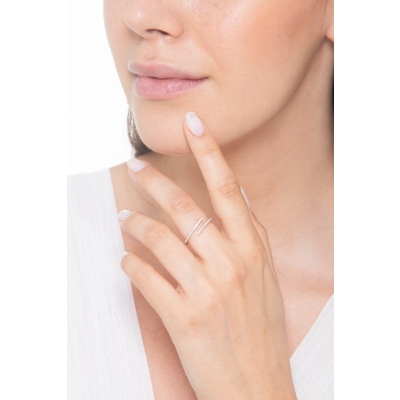 Curved ring in white gold 18k and diamonds 