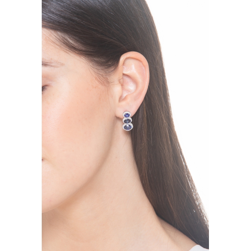 Blue sapphires and diamonds earrings in white gold 750 Blue sapphires and diamonds earrings in white gold 750
