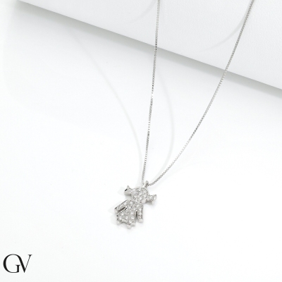 18k necklace white gold with little girl pendant in diamonds