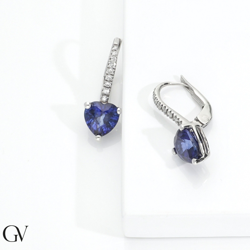 18k white gold earrings with blue sapphire and diamonds 18k white gold earrings with blue sapphire and diamonds