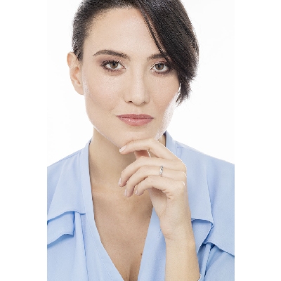 White gold 18k half eternity ring with 5 diamonds 0,25 ct