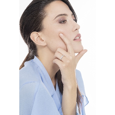 White gold 18k 5 stones diamond half eternity ring 1ct