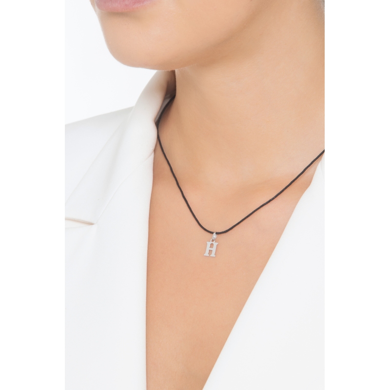 Pendant with initial letter H in uppercase in 18k white gold Pendant with initial letter H in uppercase in 18k white gold