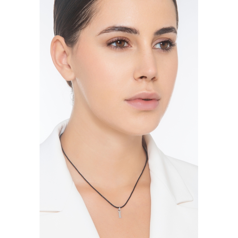 Pendant with initial letter I in capital letters in 18k white gold Pendant with initial letter I in capital letters in 18k white gold