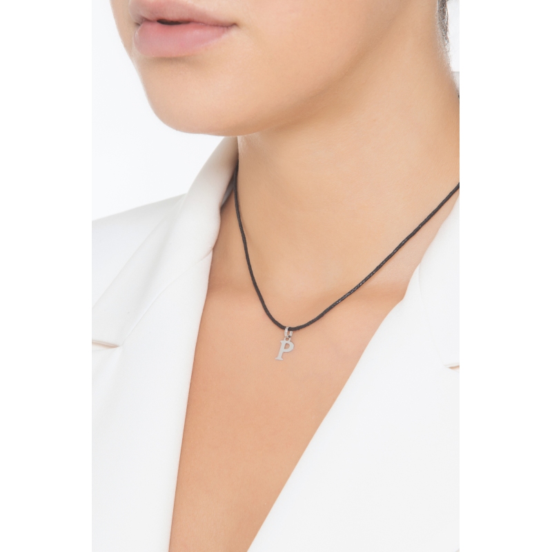 Pendant with initial letter P in uppercase in 18k white gold Pendant with initial letter P in uppercase in 18k white gold