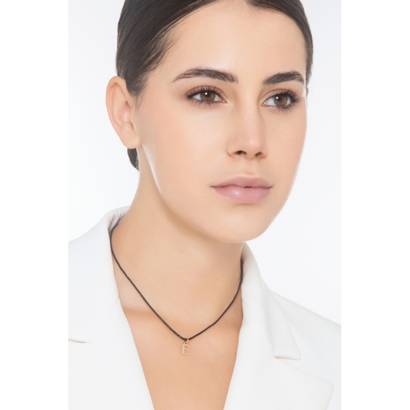 Pendant with initial E in uppercase in 18k yellow gold Pendant with initial E in uppercase in 18k yellow gold