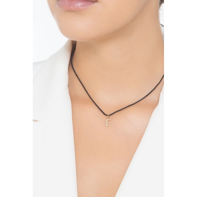 Pendant with initial E in uppercase in 18k yellow gold Pendant with initial E in uppercase in 18k yellow gold