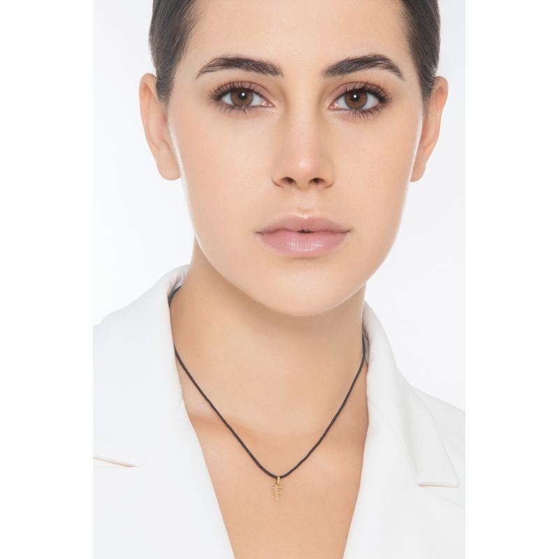 Pendant with initial letter F in uppercase in 18k yellow gold Pendant with initial letter F in uppercase in 18k yellow gold