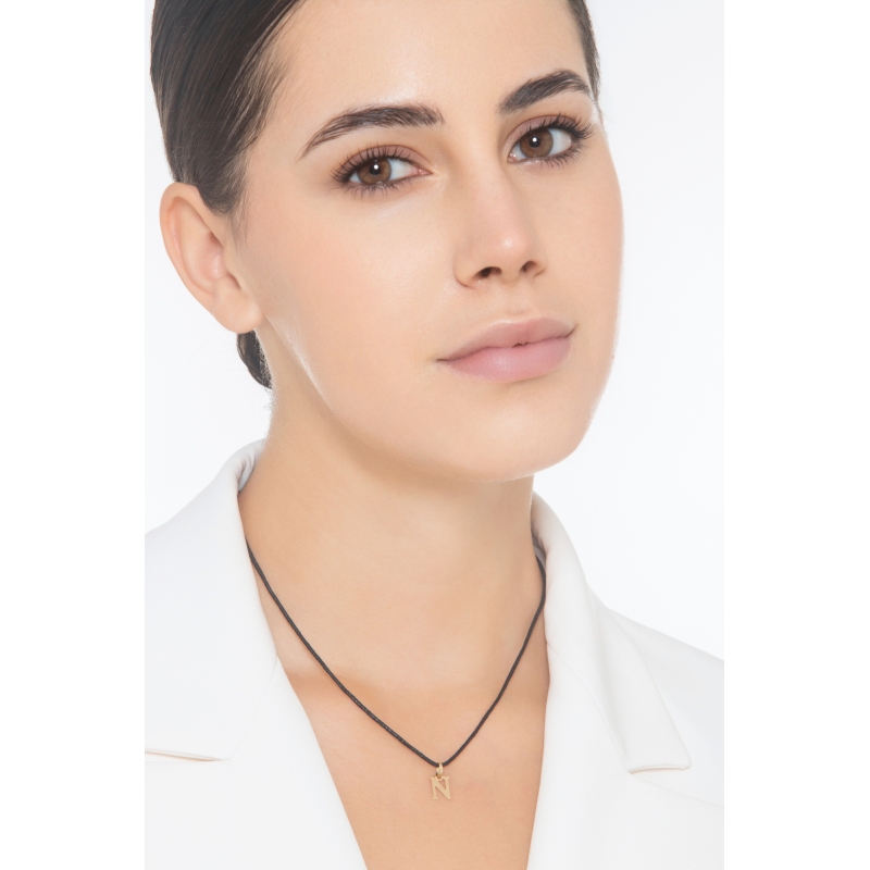 Pendant with initial letter N in uppercase in 18k yellow gold Pendant with initial letter N in uppercase in 18k yellow gold