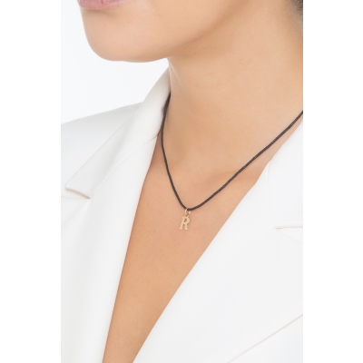 Pendant with initial letter R in uppercase in 18k yellow gold