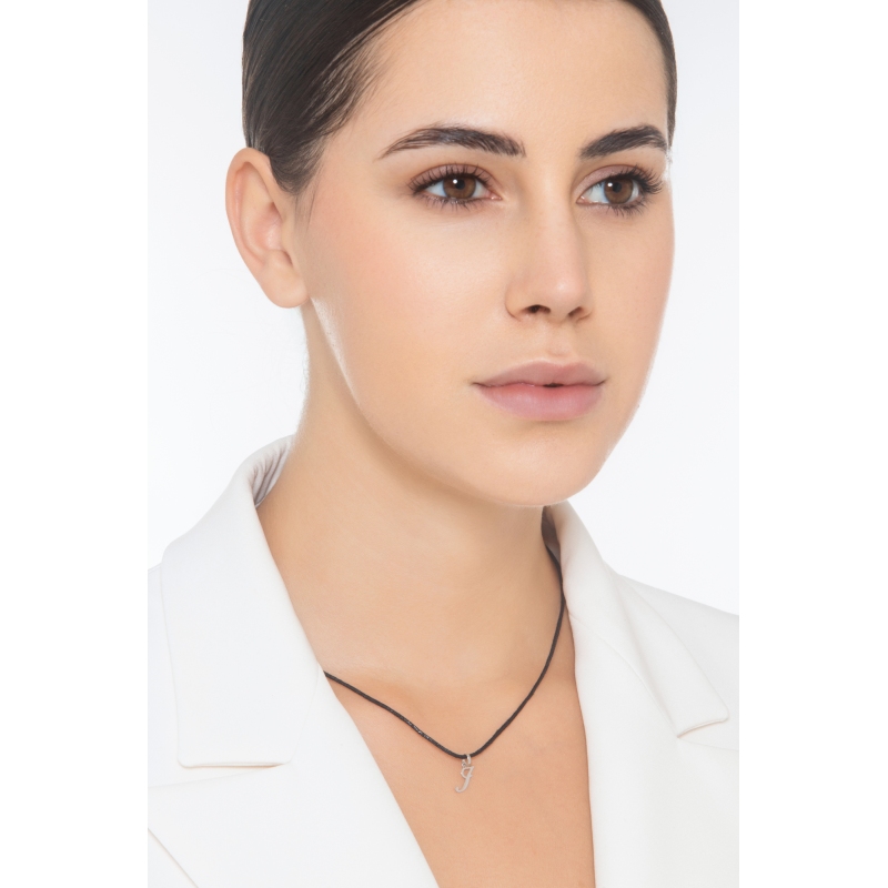 Pendant with initial letter I in italic in 18k white gold Pendant with initial letter I in italic in 18k white gold