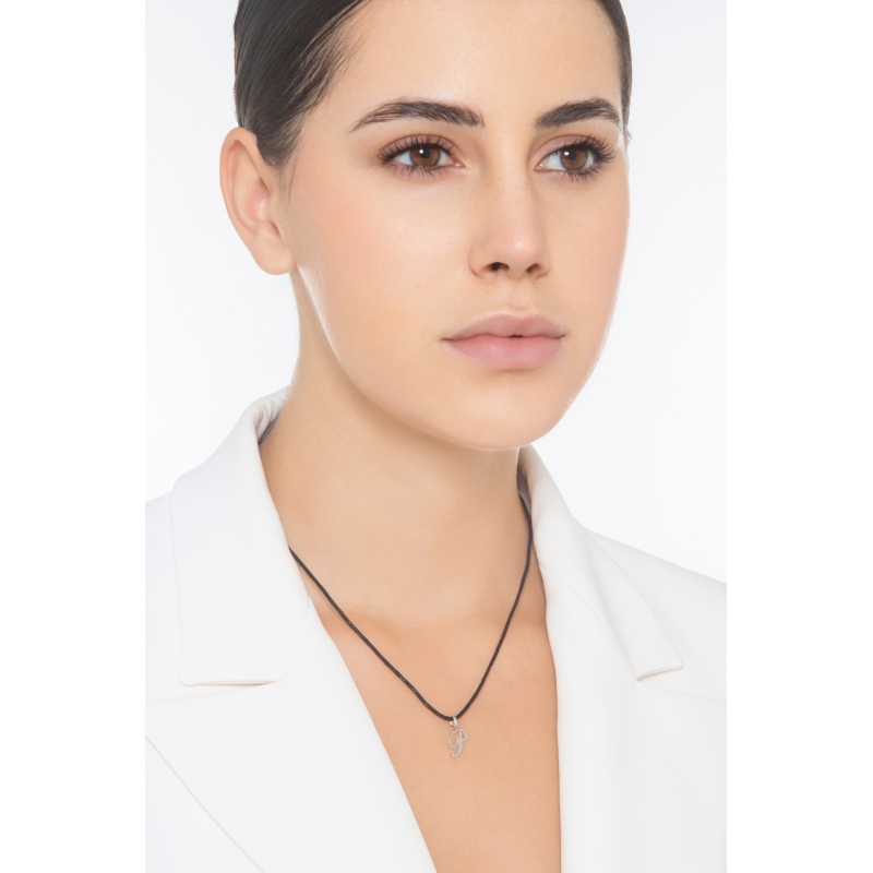 Pendant with initial letter P in italic in 18k white gold