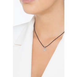 Pendant with initial letter R in italic in 18k white gold 2