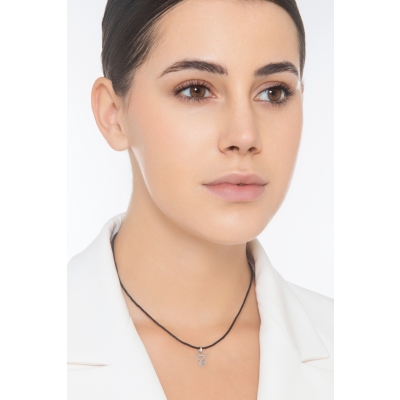 Pendant with initial letter T in italic in 18k white gold