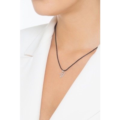 Pendant with initial letter V in italic in 18k white gold