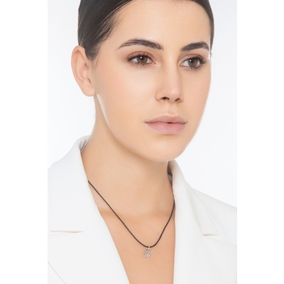 Pendant with initial letter W in italic in 18k white gold