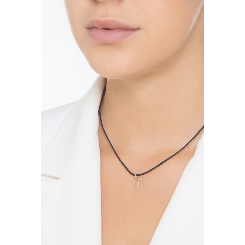 Pendant with initial letter B in italic in 18k yellow gold