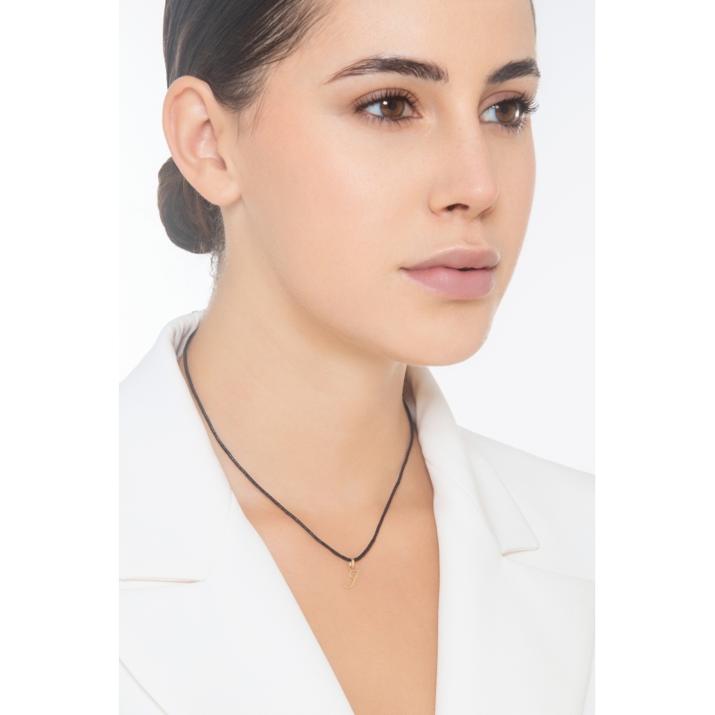 Pendant with initial letter I in italic in 18k yellow gold Pendant with initial letter I in italic in 18k yellow gold