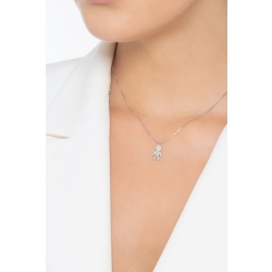 18k white gold necklace with child pendant 2