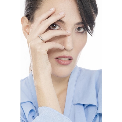 White gold 18k 7 diamond half eternity ring 0,25 ct