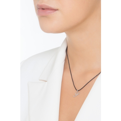 Pendant with initial letter S in italic in 18k white gold