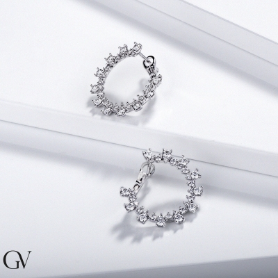 Diamond hoop earrings in white gold 18k