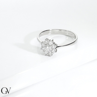 Halo flower ring in white gold 750 with diamonds